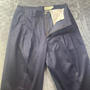 Eddie Bauer Pleated Chino Pants Mens 36 Navy Blue Cotton Relaxed 107-384-179